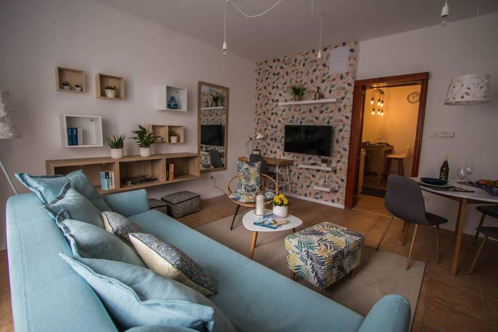 Teubel Apartman 2 Székesfehérvár Esterno foto